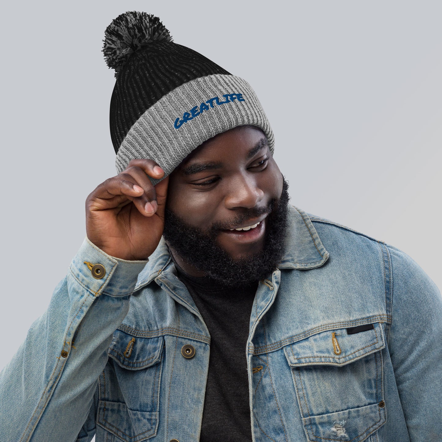 NEW GREATLIFE Pom-Pom Beanie